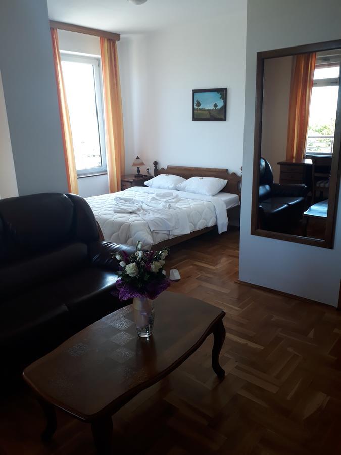 Hotel Cetojevic Баня-Лука Екстер'єр фото