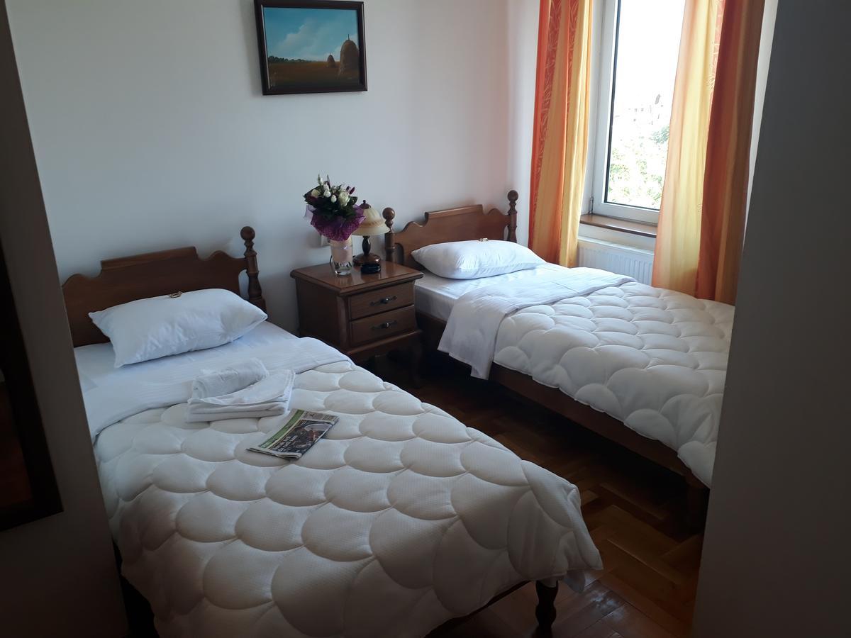 Hotel Cetojevic Баня-Лука Екстер'єр фото