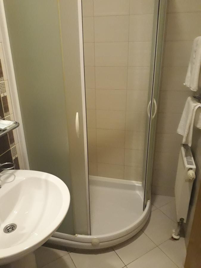 Hotel Cetojevic Баня-Лука Екстер'єр фото