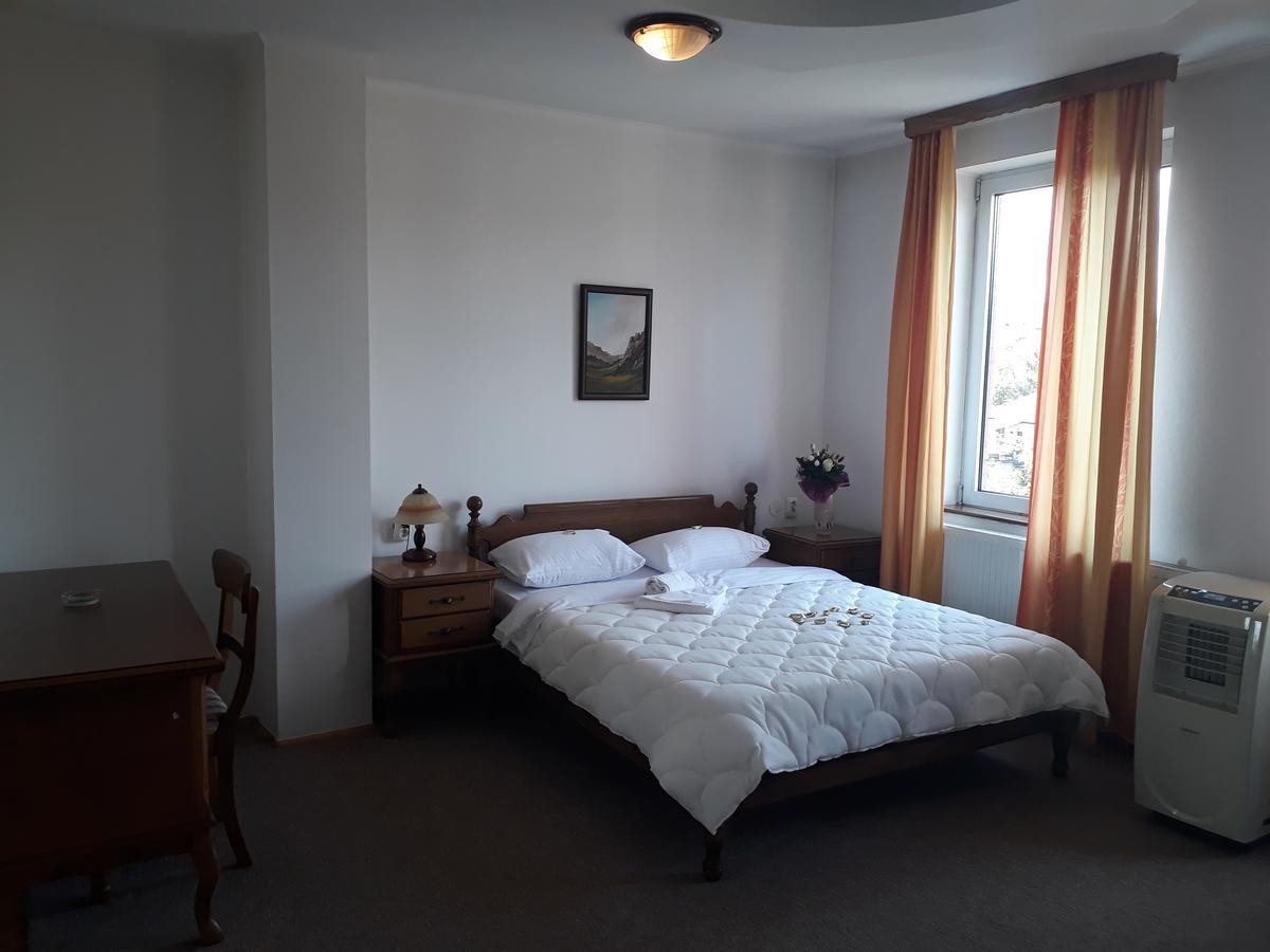 Hotel Cetojevic Баня-Лука Екстер'єр фото